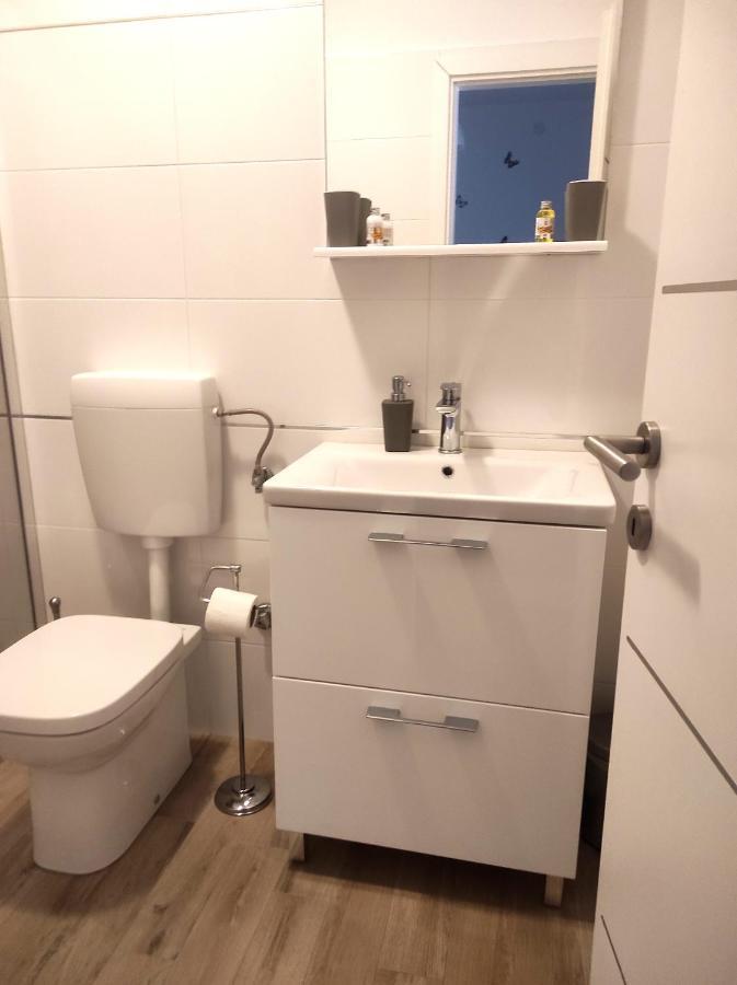 Apartment Jacky روفينج المظهر الخارجي الصورة